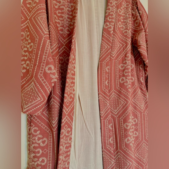 Oversized Embroidered Kimono Coat - Picture 8 of 8